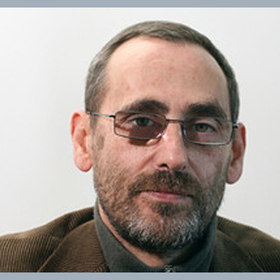 moni-klassa-bg_280x280_crop_478b24840a