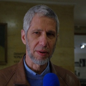 010-nikolaj-aretov-lichen-archiv_280x280_crop_478b24840a