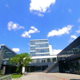 1799649-copy_280x280_crop_478b24840a