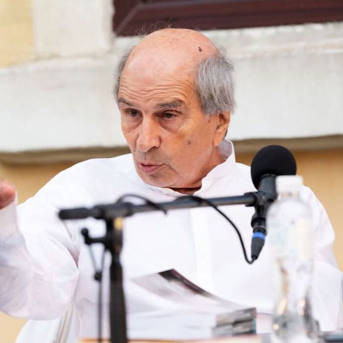 mihail-nedelchev-newblog4u-bg_700x700_crop_478b24840a