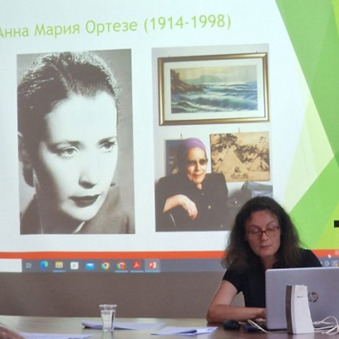 ucheni-etc-facebook-stranica-institut-za-literatura_700x700_crop_478b24840a