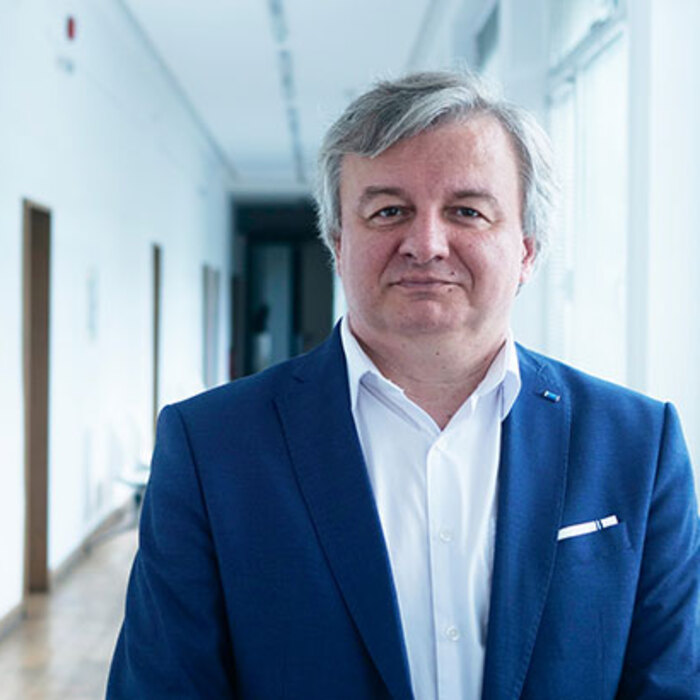 plamen-doinov2-nbu_700x700_crop_478b24840a