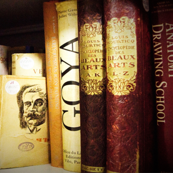 12_700x700_crop_478b24840a