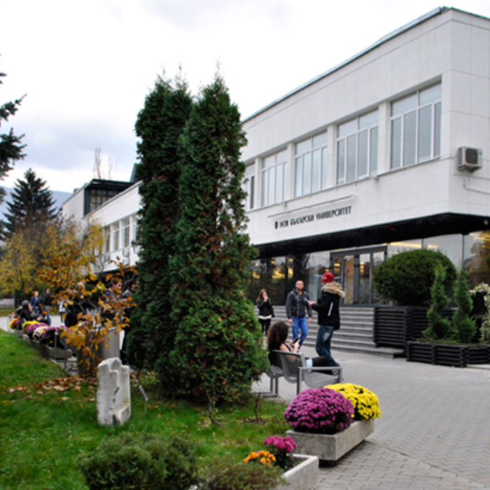 photo-10_700x700_crop_478b24840a