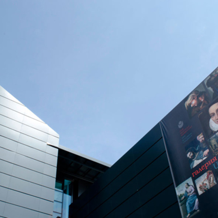 photo-22_700x700_crop_478b24840a