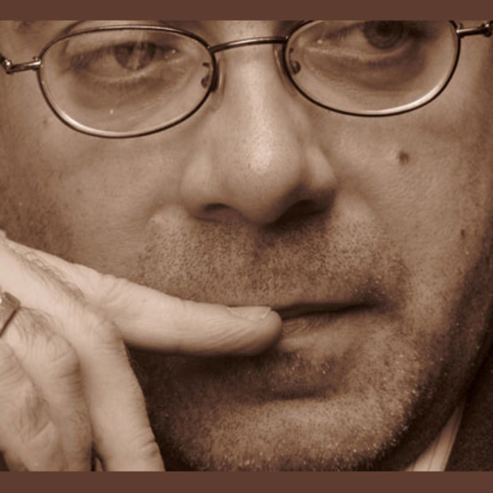 moris_700x700_crop_478b24840a