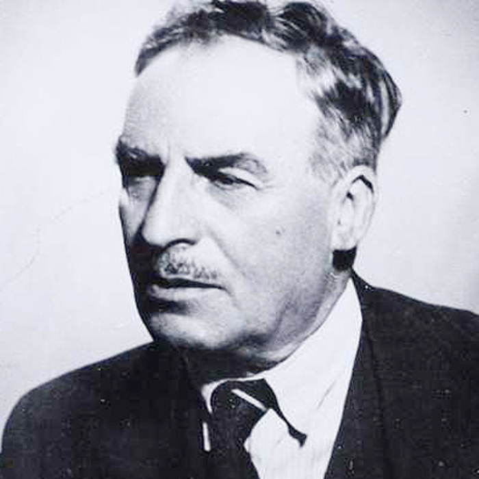 photo-28-11_700x700_crop_478b24840a