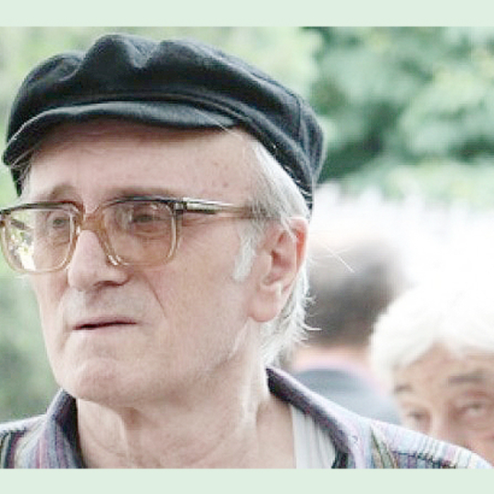 photo-14-t_700x700_crop_478b24840a