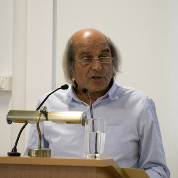 photo-05-02_700x700_crop_478b24840a