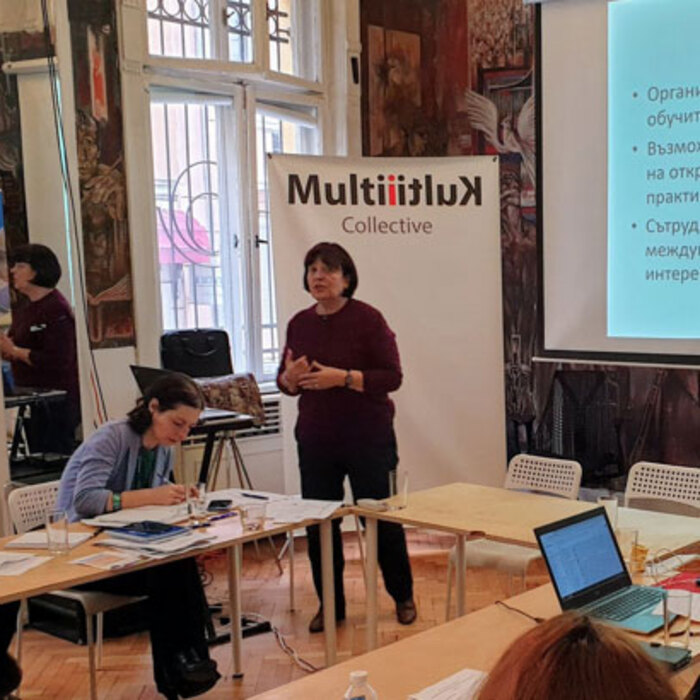 galina-kurteva_700x700_crop_478b24840a