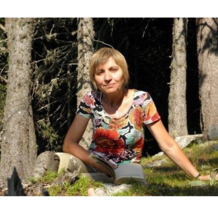 marta-radeva-sdrujenie-na-pisatelite-varna_700x700_crop_478b24840a