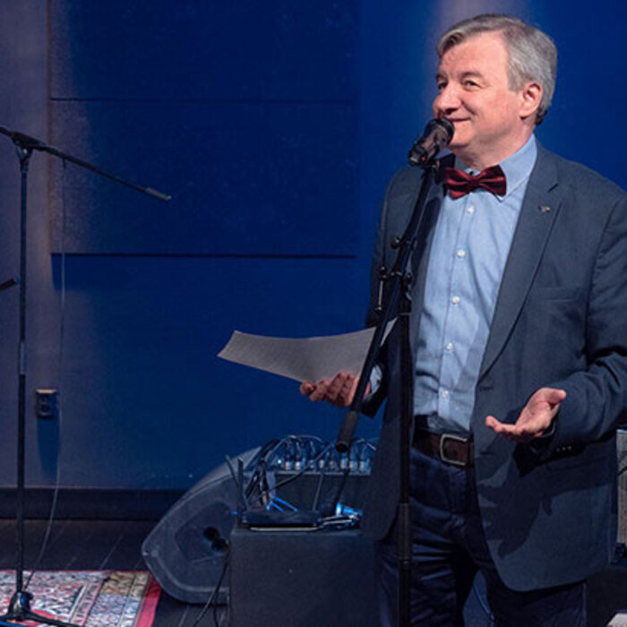 plamen-doinov_700x700_crop_478b24840a