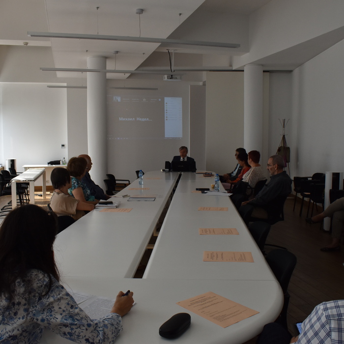 dsc-0290_700x700_crop_478b24840a